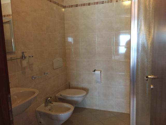 הוילה אוצאנו דל'אמיליה La Palazzina Di Ciagnano מראה חיצוני תמונה